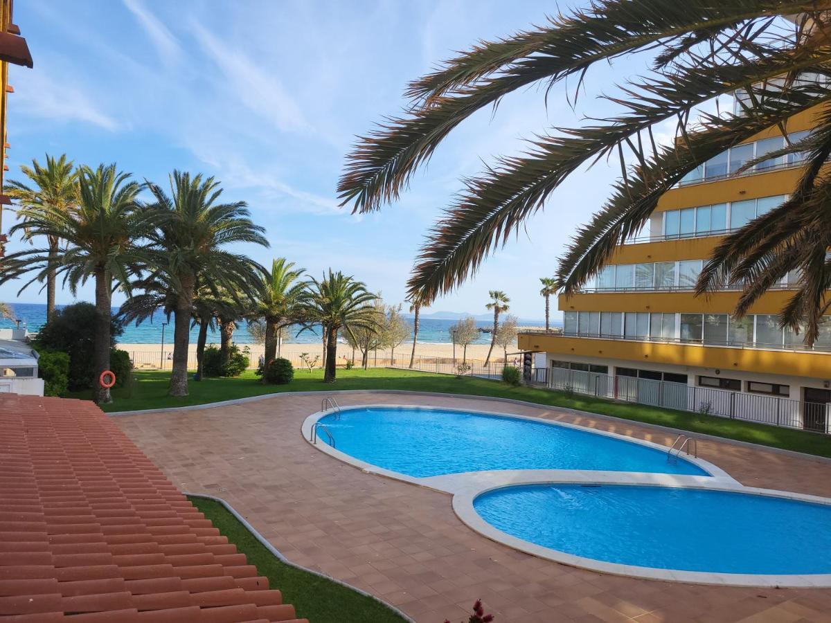 Appartamento Superbe Apartement En Avec Piscine Roses